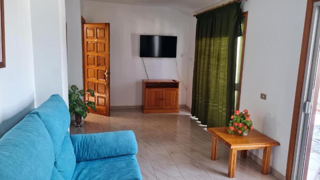 Apartamentos El Valle Frontera Kültér fotó